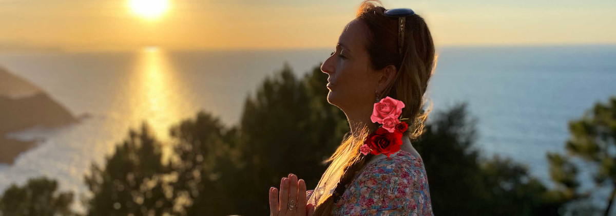 Ruth Torres – La Yogui de la Rosa